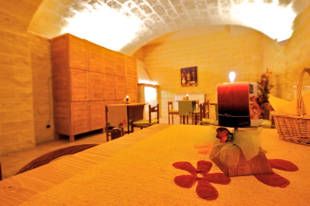 Bed and Breakfast Valentino Valenzano Exterior foto